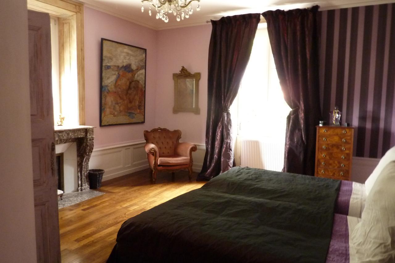 Chateau La Hussardiere Dampierre-sur-Salon Exterior photo